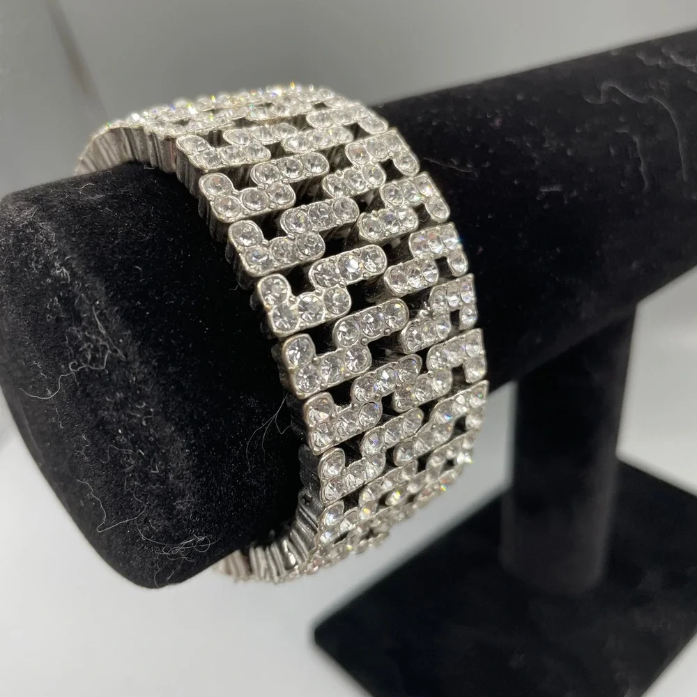 Vintage Silver Tone Clear Rhinestone 5 Row Interlocking Stretch Cuff Bracelet